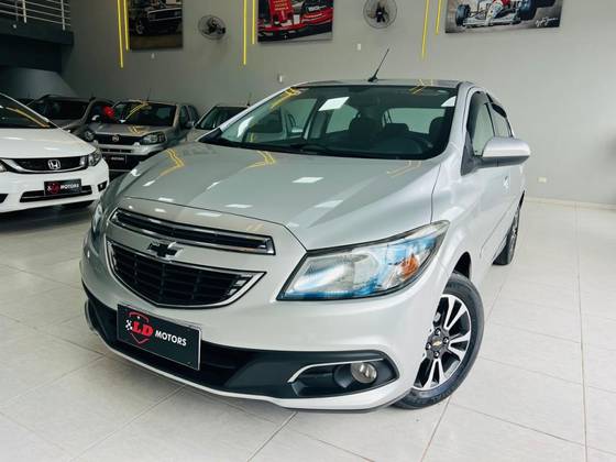 CHEVROLET ONIX 1.4 MPFI LTZ 8V FLEX 4P AUTOMÁTICO